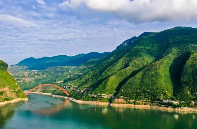 心懷綠水青山 建設(shè)美麗中國——解讀2023年度環(huán)境狀況和環(huán)境保護目標完成情況報告